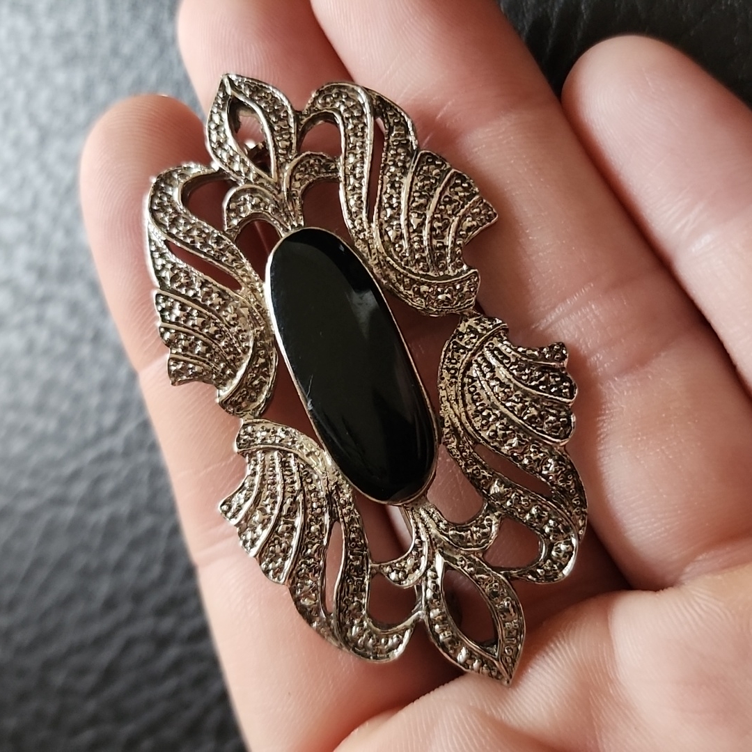 Vtg Brooch